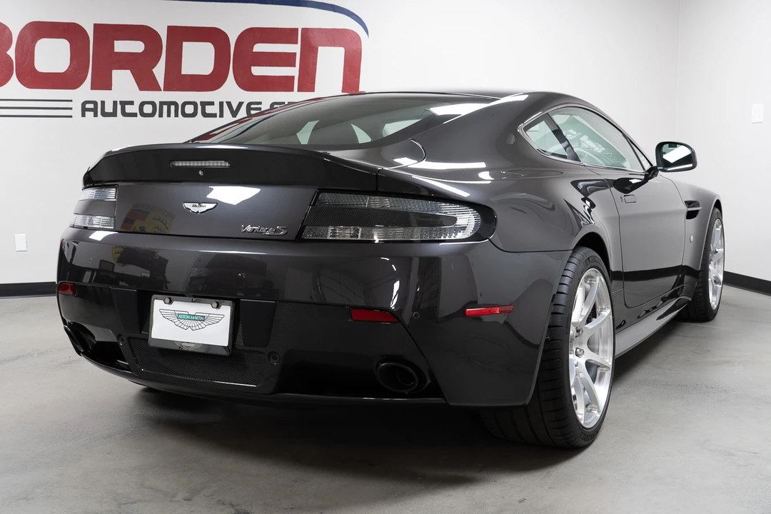 2013 Aston Martin V8 Vantage (2006-2017) - Image 19 of 31