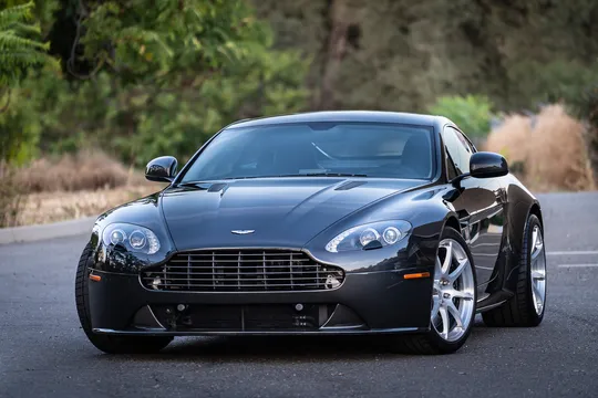 2013 Aston Martin V8 Vantage (2006-2017) - Image 2 of 31