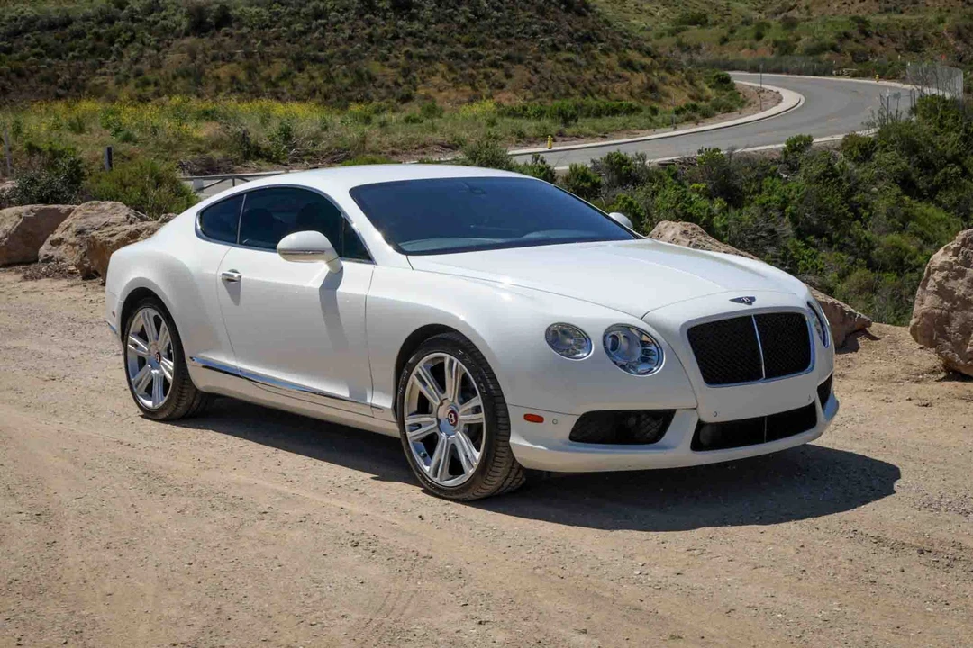 2013 Bentley Continental GT V8 2nd Gen - Image 5 of 31