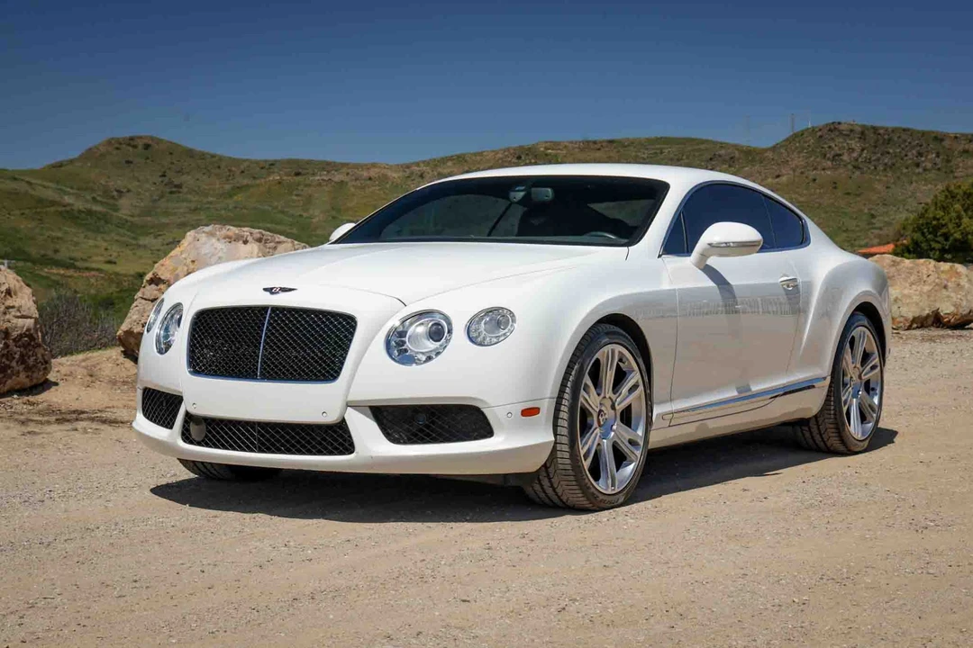 2013 Bentley Continental GT V8 2nd Gen - Image 3 of 31