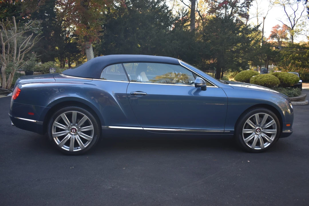 2013 Bentley Continental GTC - Image 10 of 31