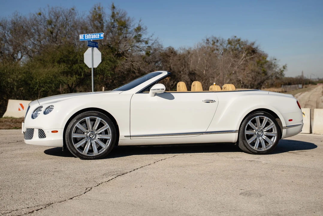 2013 Bentley Continental GTC - Image 18 of 31