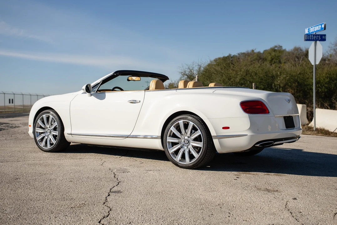 2013 Bentley Continental GTC - Image 16 of 31