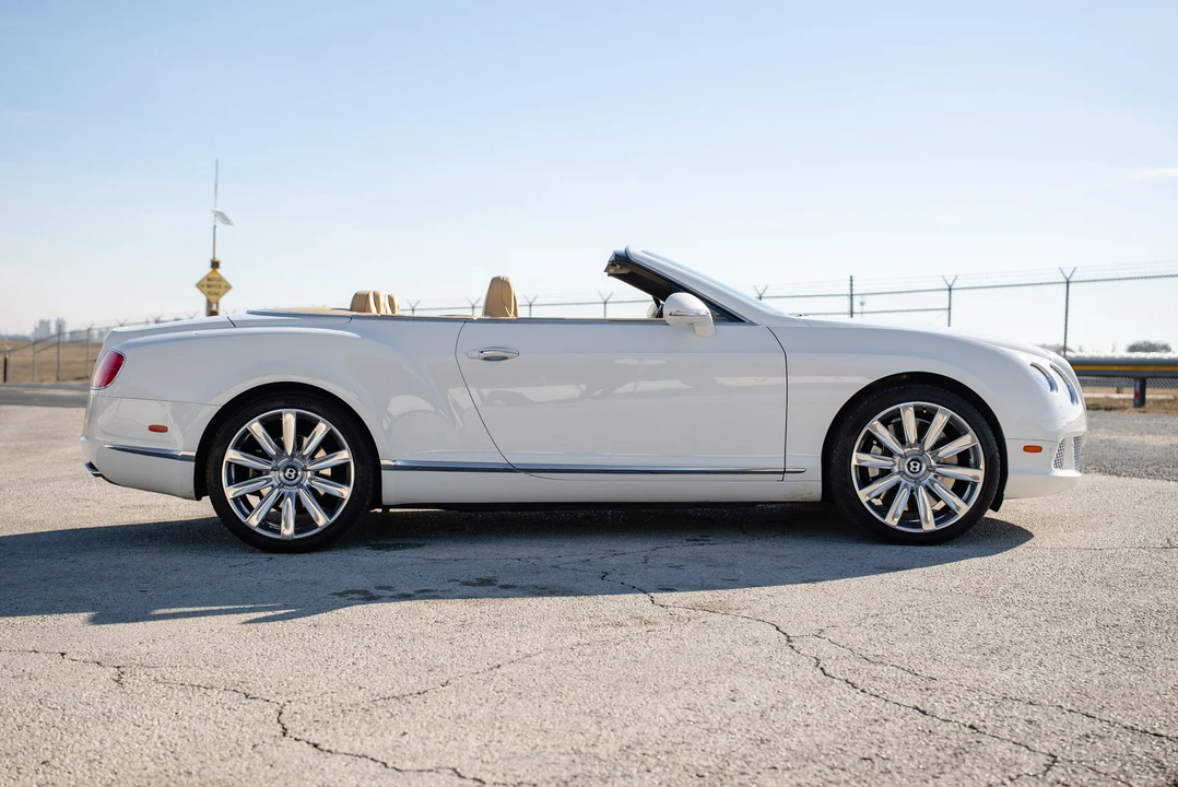 2013 Bentley Continental GTC - Image 9 of 31