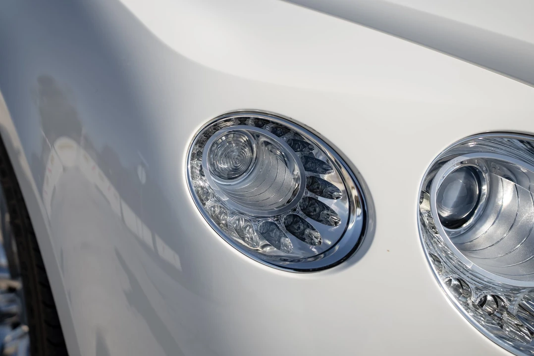 2013 Bentley Continental GTC - Image 28 of 31