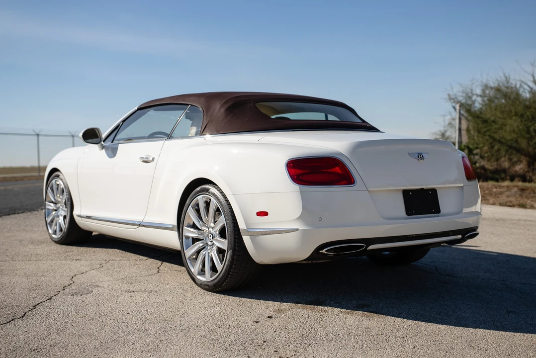 2013 Bentley Continental GTC - Image 25 of 31