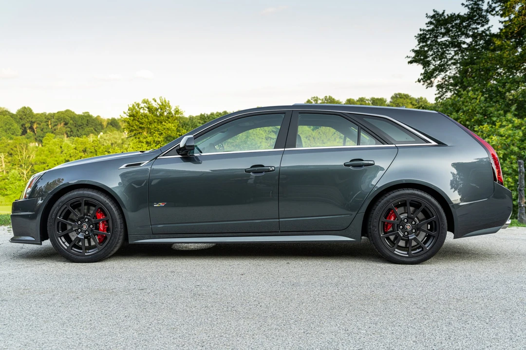 2013 Cadillac CTS-V 2nd Gen - Image 4 of 31