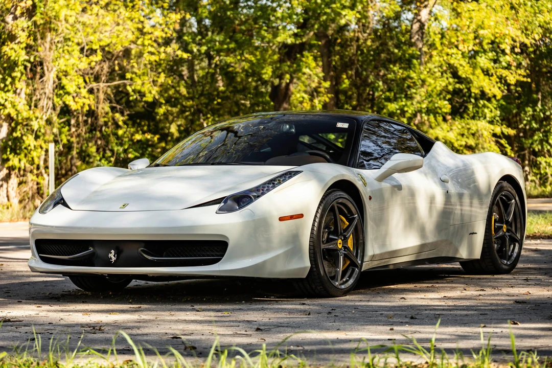 2013 Ferrari 458 Italia - Image 2 of 31