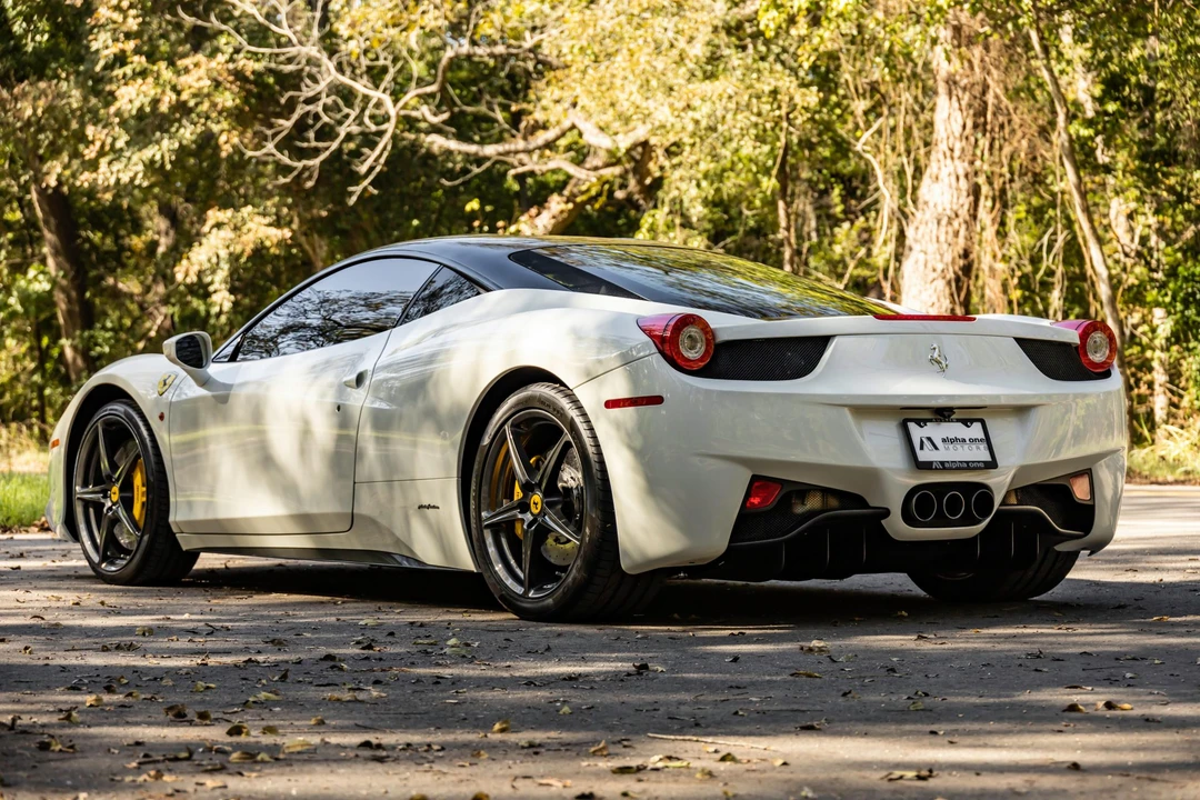 2013 Ferrari 458 Italia - Image 6 of 31