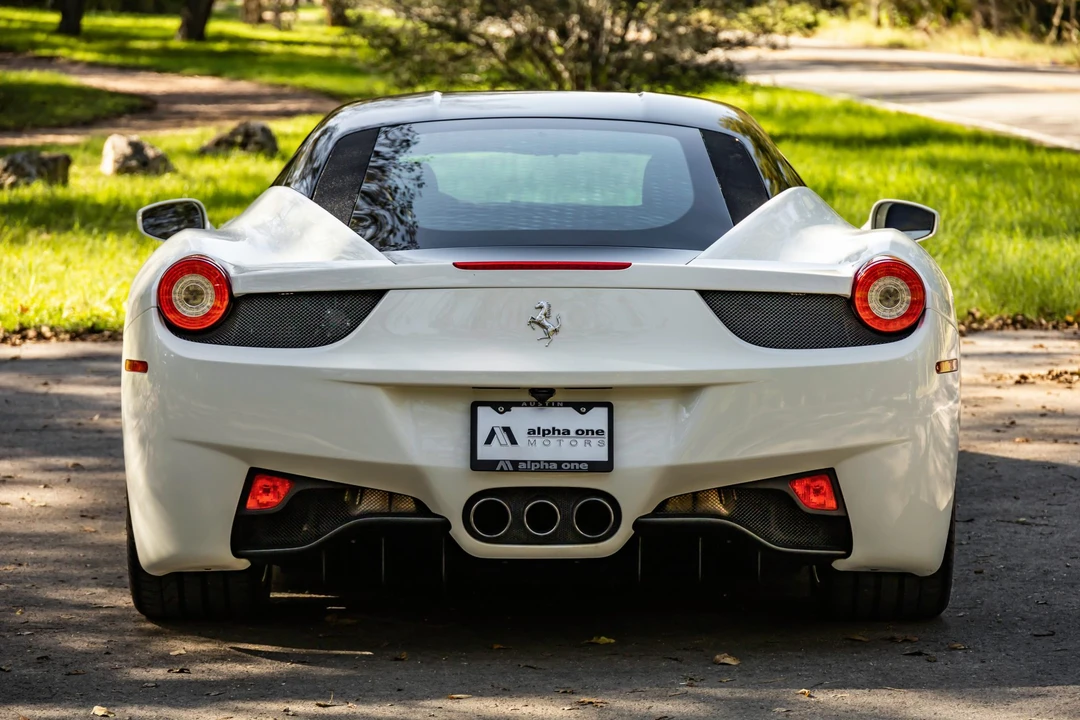 2013 Ferrari 458 Italia - Image 7 of 31