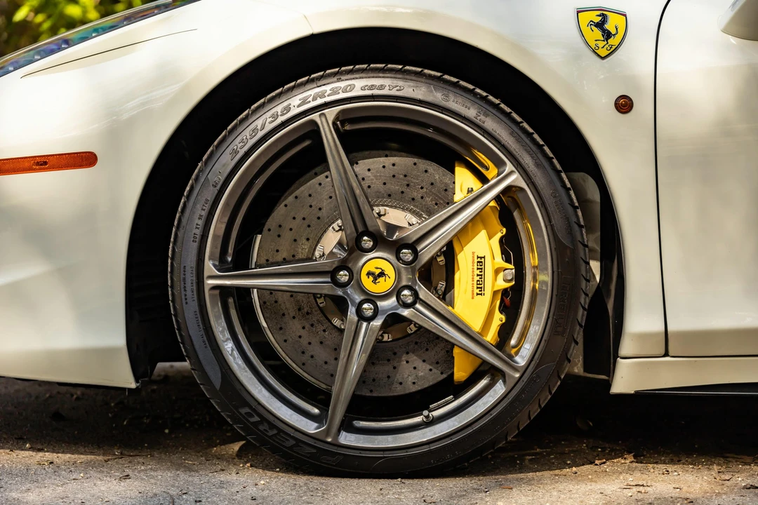 2013 Ferrari 458 Italia - Image 19 of 31