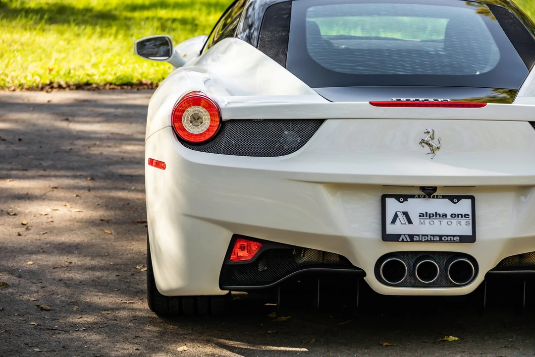 2013 Ferrari 458 Italia - Image 17 of 31