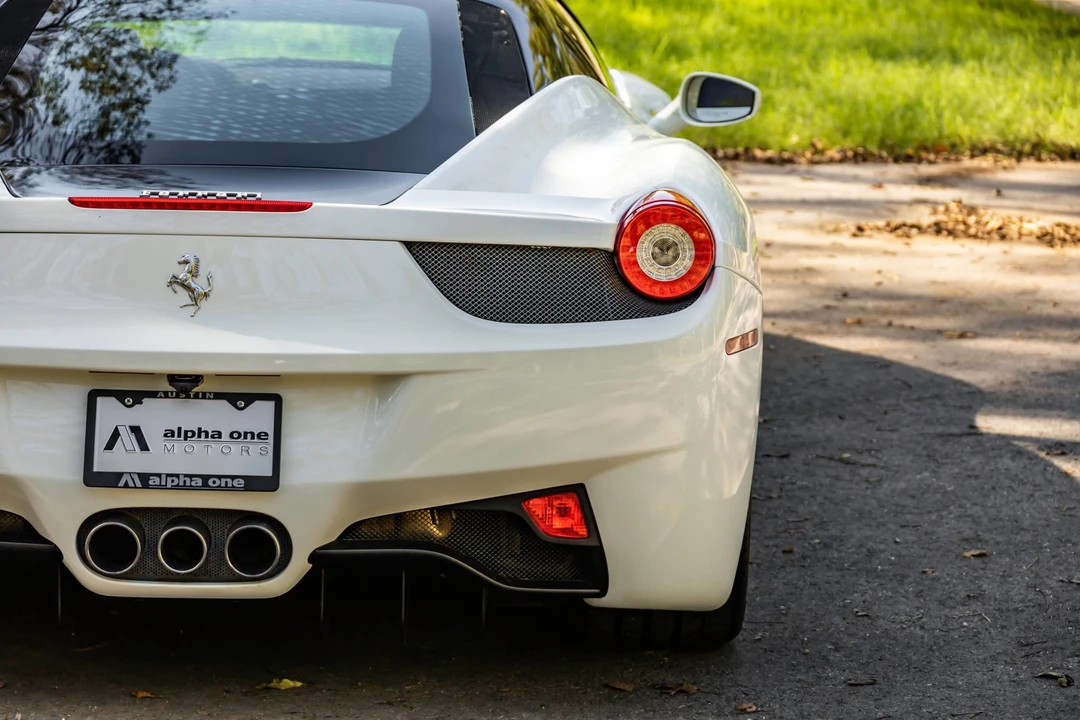 2013 Ferrari 458 Italia - Image 18 of 31