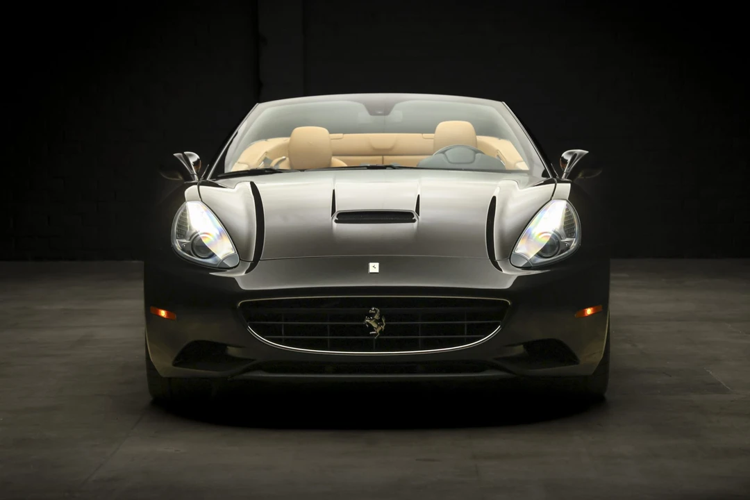 2013 Ferrari California - Image 8 of 31
