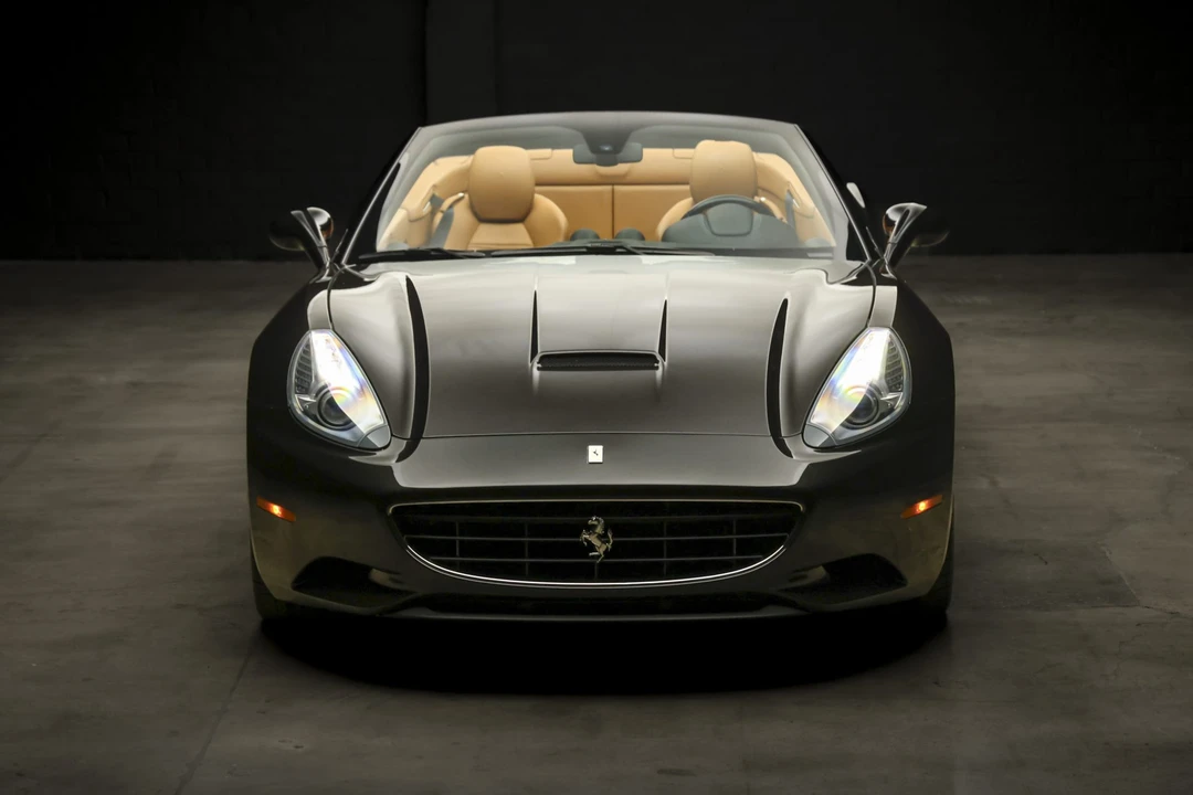 2013 Ferrari California - Image 10 of 31