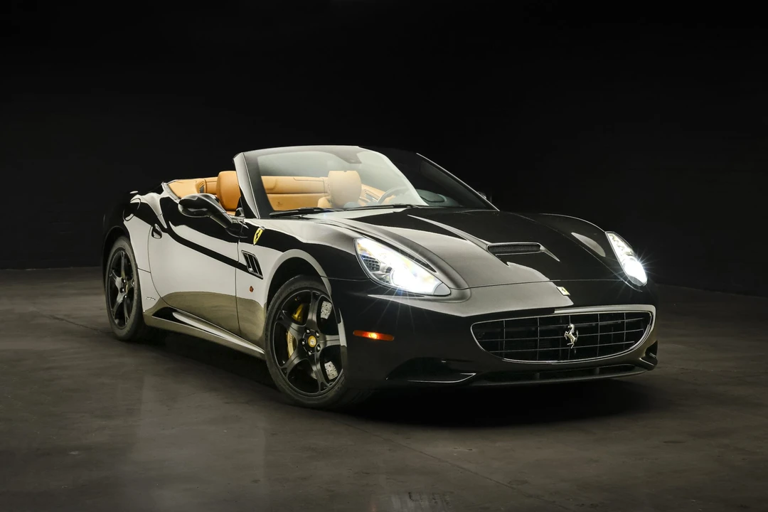 2013 Ferrari California - Image 12 of 31