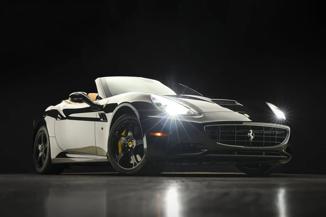 2013 Ferrari California - Image 13 of 31