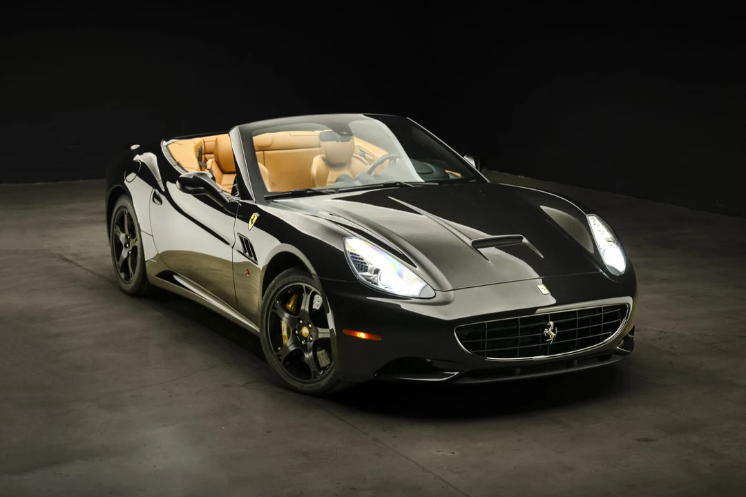 2013 Ferrari California - Image 11 of 31