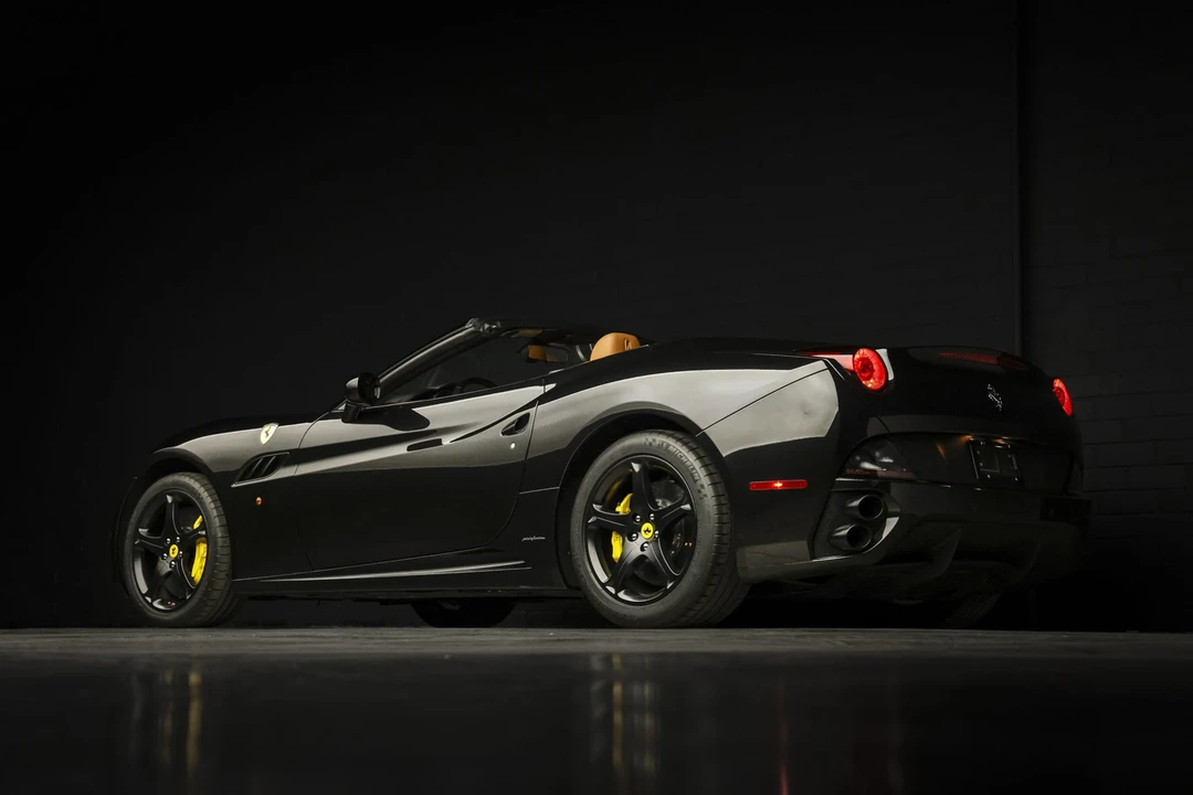 2013 Ferrari California - Image 26 of 31