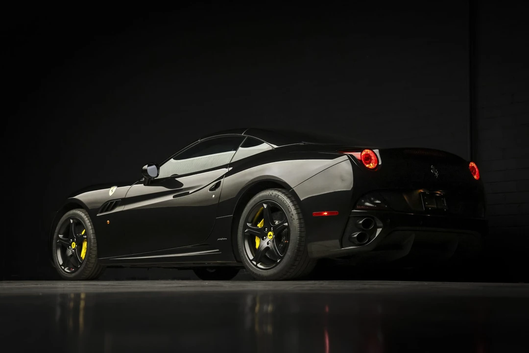 2013 Ferrari California - Image 25 of 31