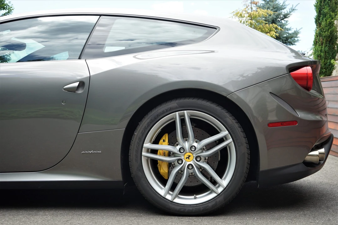 2013 Ferrari FF - Image 24 of 31