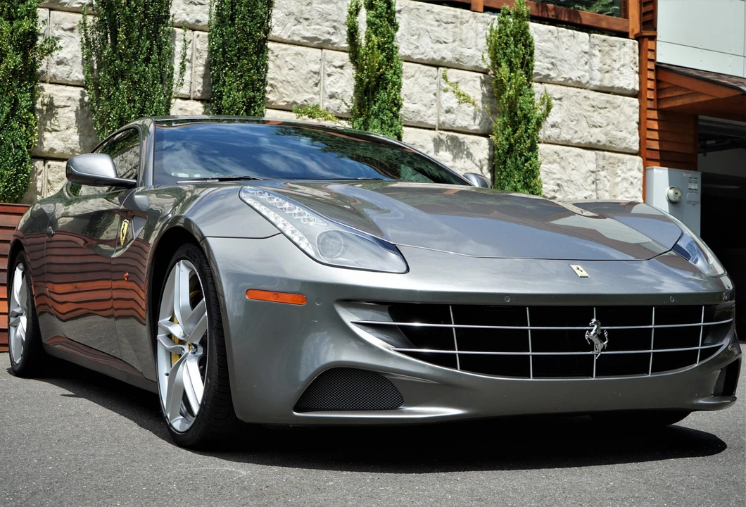 2013 Ferrari FF - Image 11 of 31