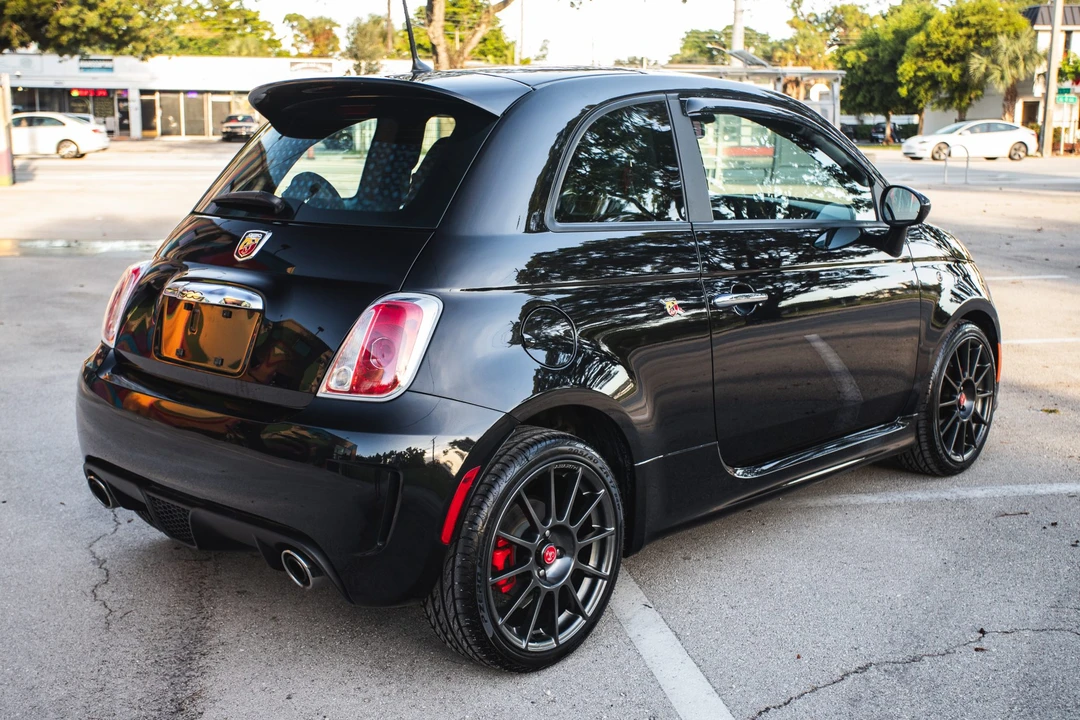 2013 Fiat Abarth 500 - Image 6 of 31