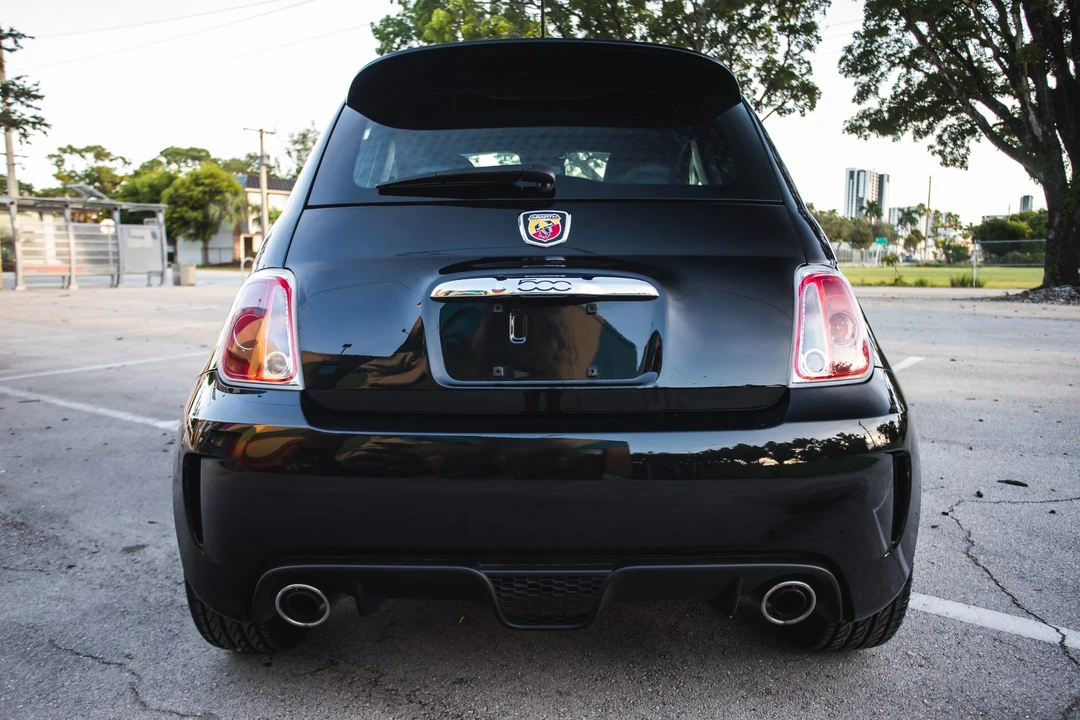 2013 Fiat Abarth 500 - Image 24 of 31