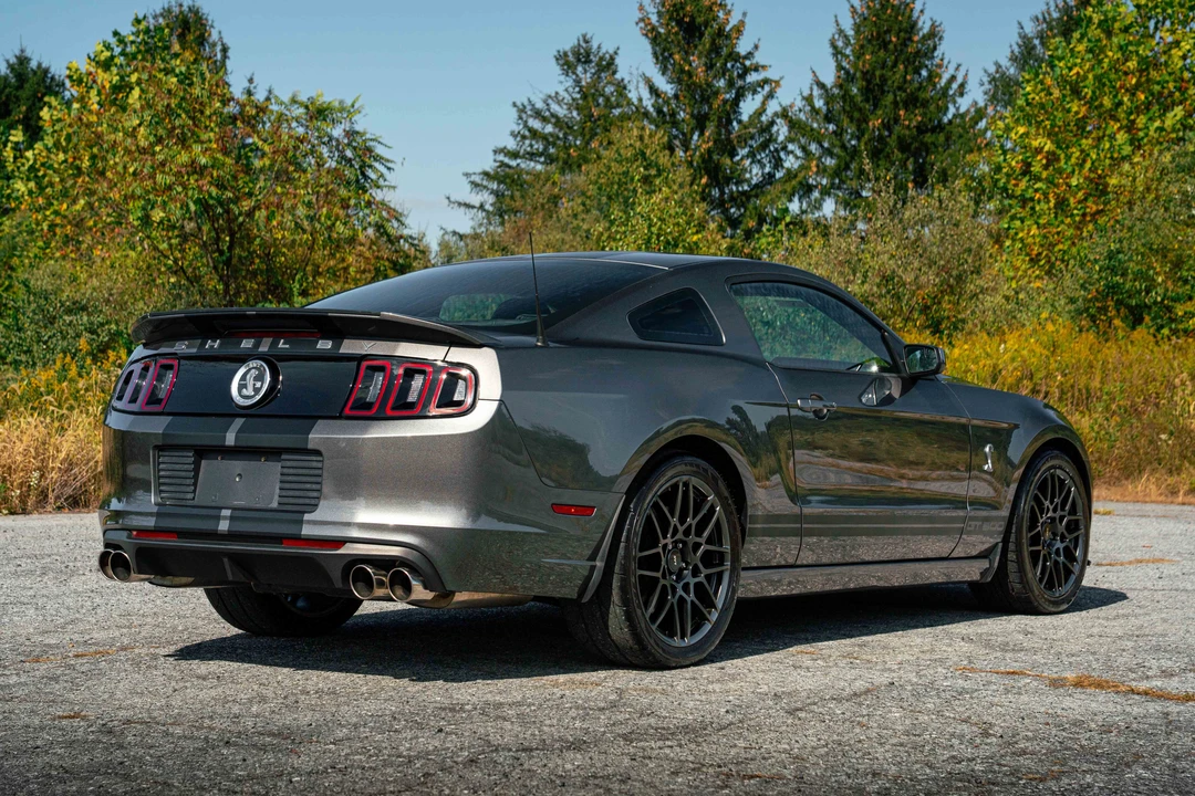 2013 Ford S197 Mustang - Image 12 of 31