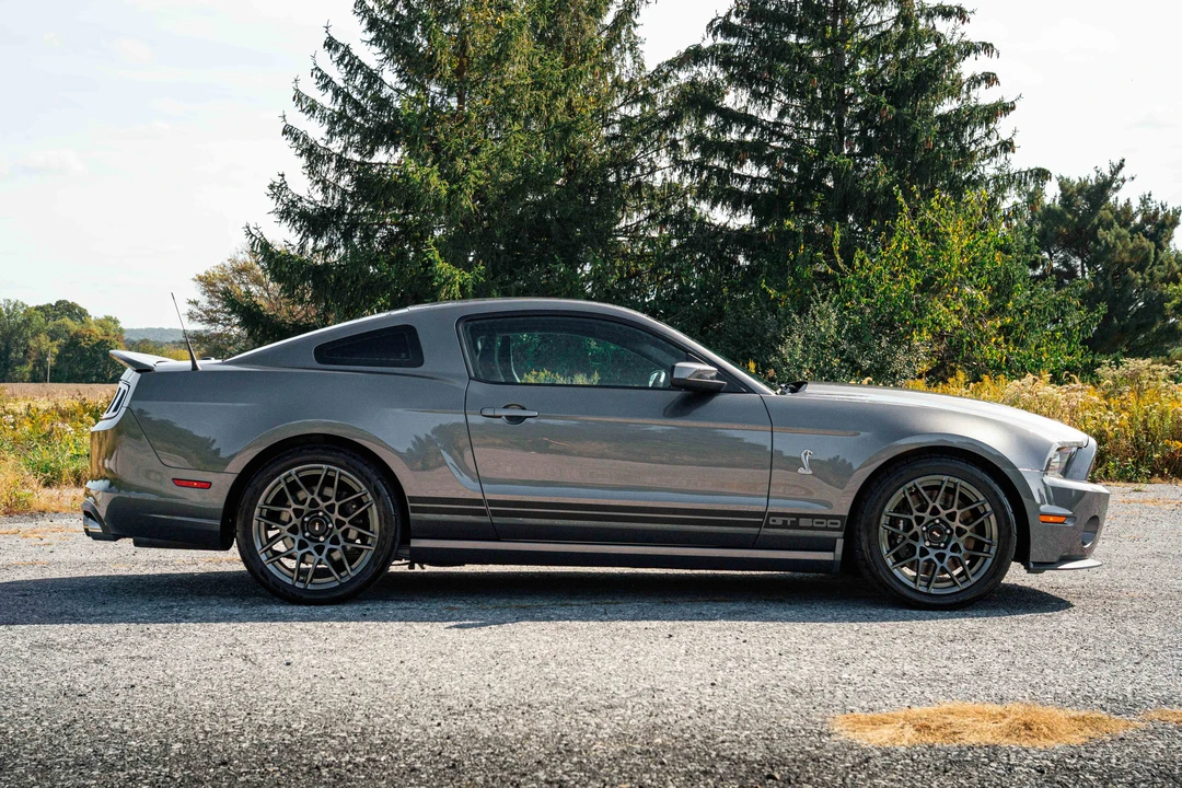 2013 Ford S197 Mustang - Image 10 of 31