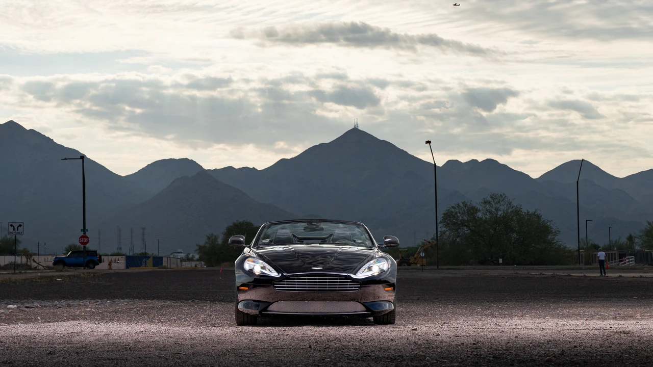 2014 Aston Martin DB9 - Image 8 of 31