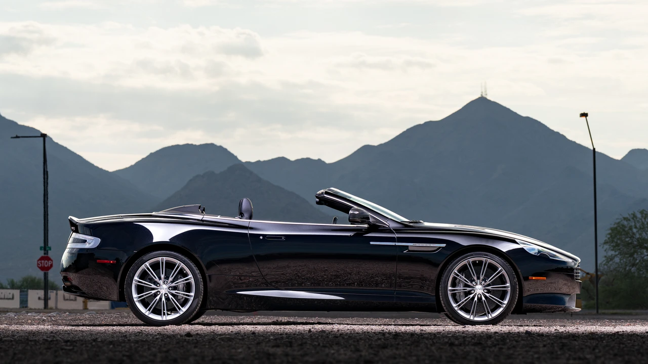 2014 Aston Martin DB9 - Image 6 of 31