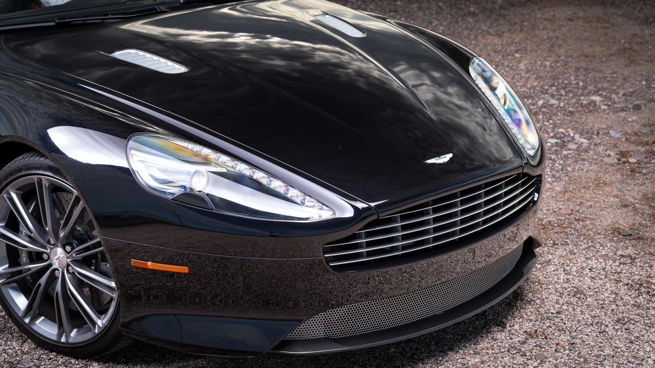 2014 Aston Martin DB9 - Image 27 of 31