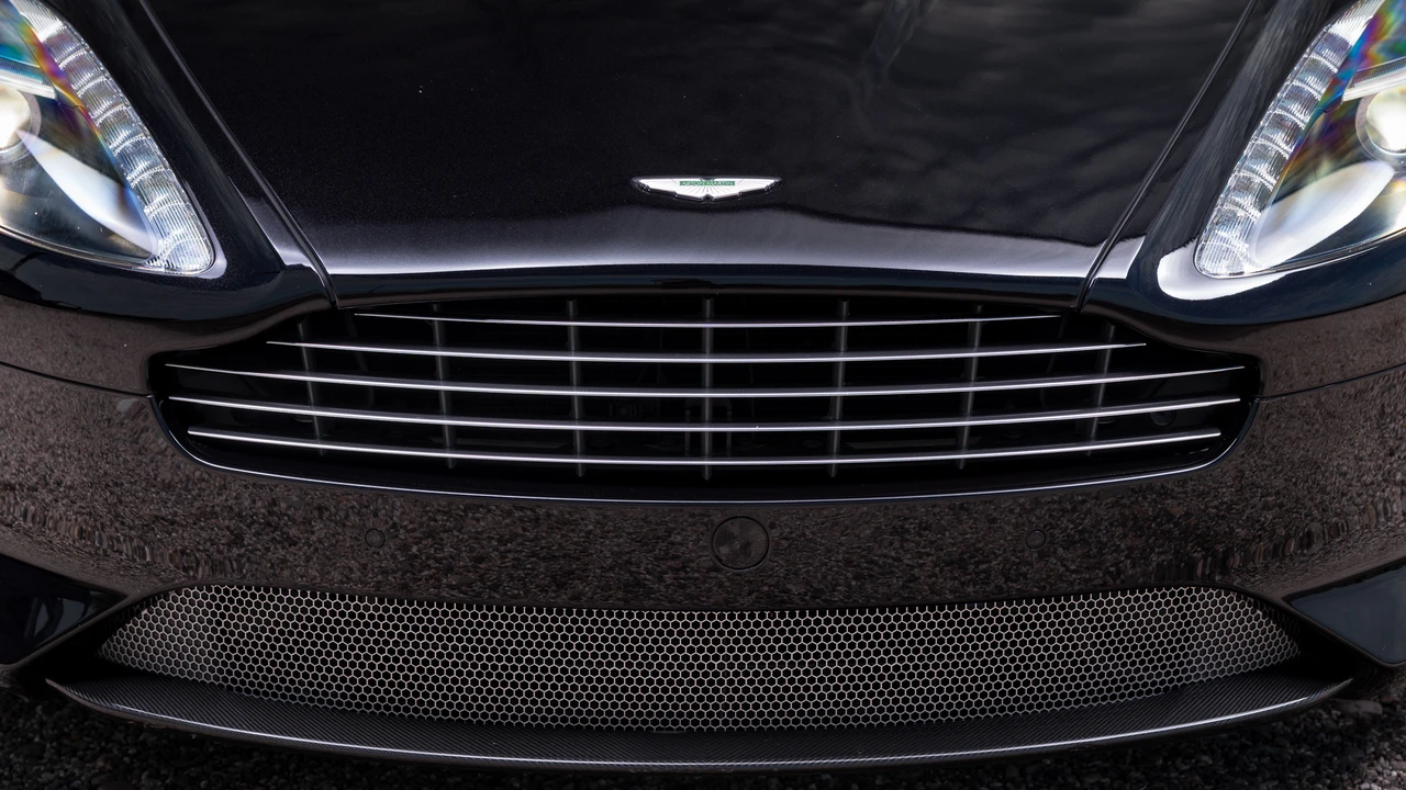 2014 Aston Martin DB9 - Image 29 of 31