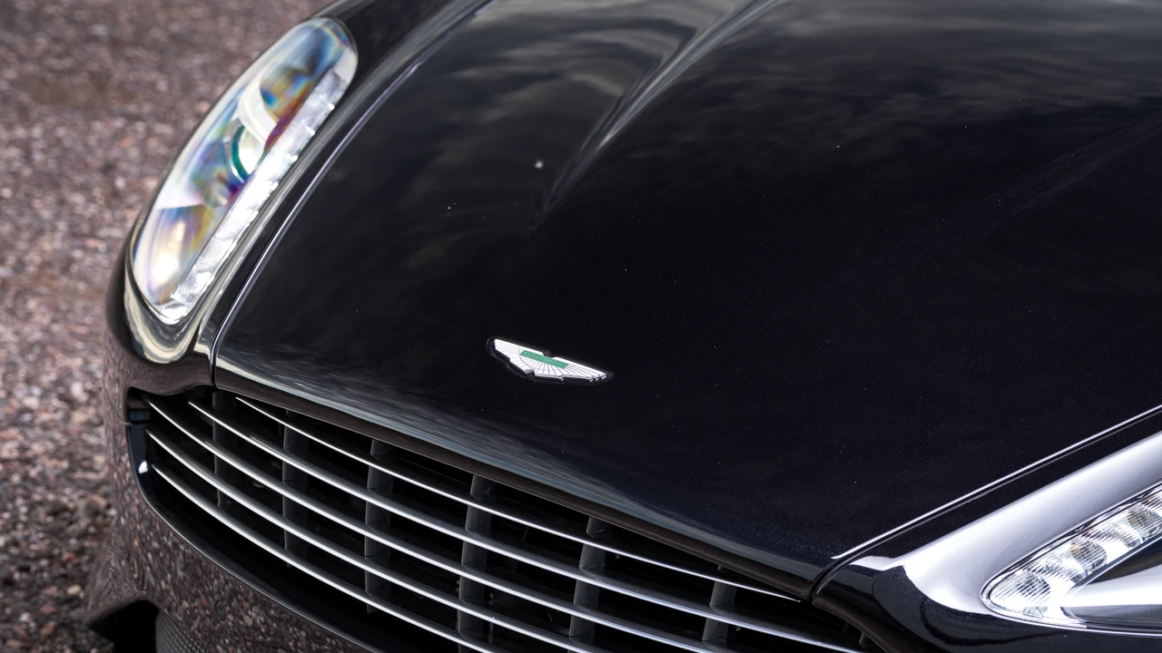 2014 Aston Martin DB9 - Image 23 of 31