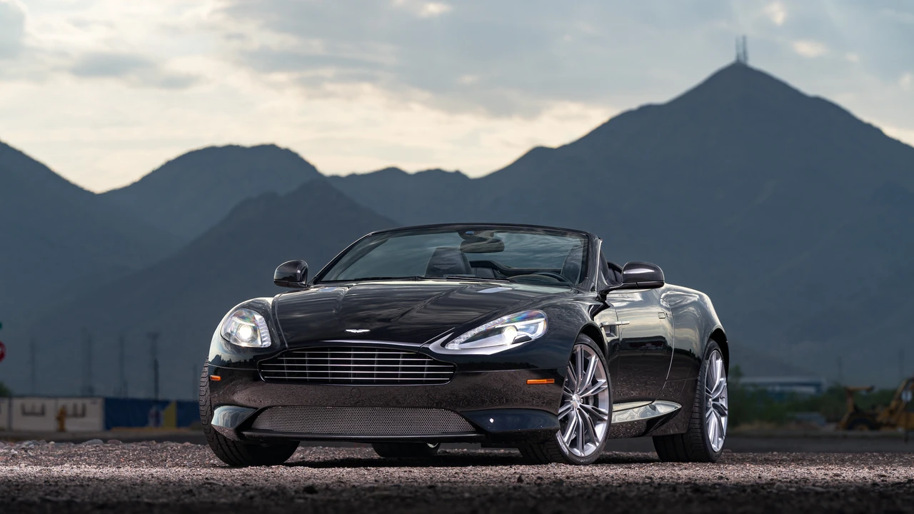 2014 Aston Martin DB9 - Image 2 of 31