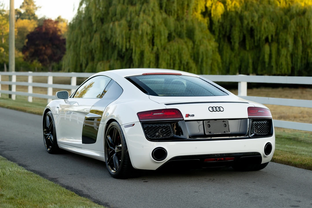 2014 Audi 42 R8 - Image 29 of 31