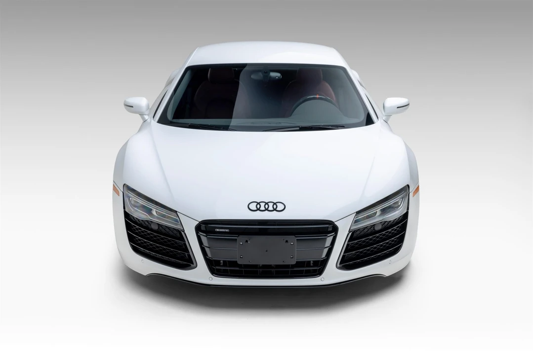2014 Audi 42 R8 - Image 6 of 31