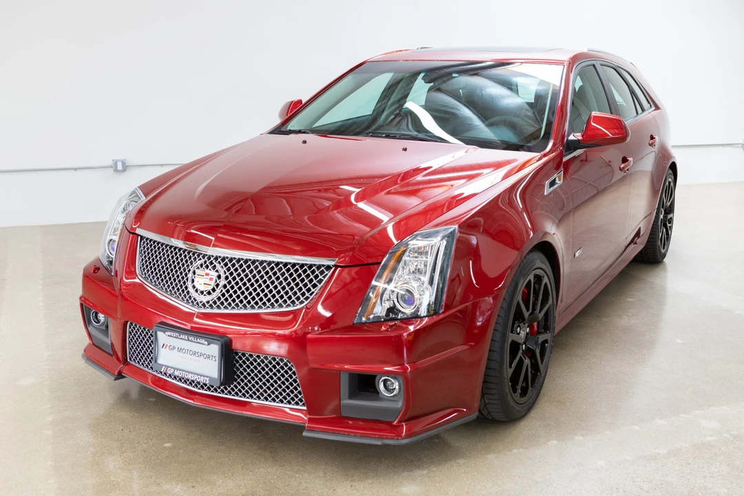 2014 Cadillac CTS-V 2nd Gen - Image 2 of 31