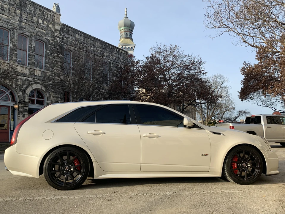 2014 Cadillac CTS-V 2nd Gen - Image 4 of 31