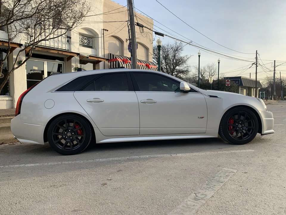 2014 Cadillac CTS-V 2nd Gen - Image 5 of 31