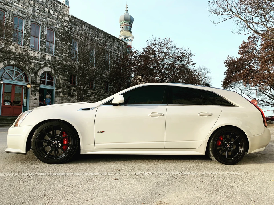 2014 Cadillac CTS-V 2nd Gen - Image 10 of 31