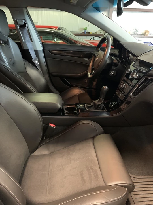 2014 Cadillac CTS-V 2nd Gen - Image 25 of 31