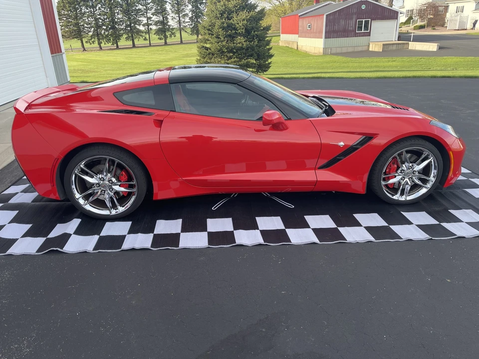 2014 Chevrolet Corvette C7 - Image 8 of 31