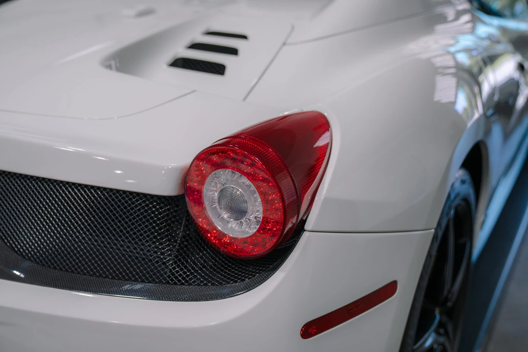 2014 Ferrari 458 Spider - Image 21 of 31
