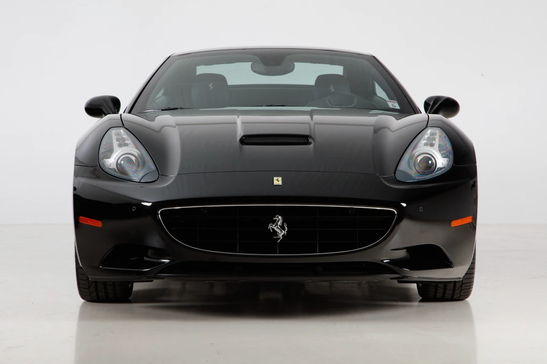 2014 Ferrari California - Image 10 of 31