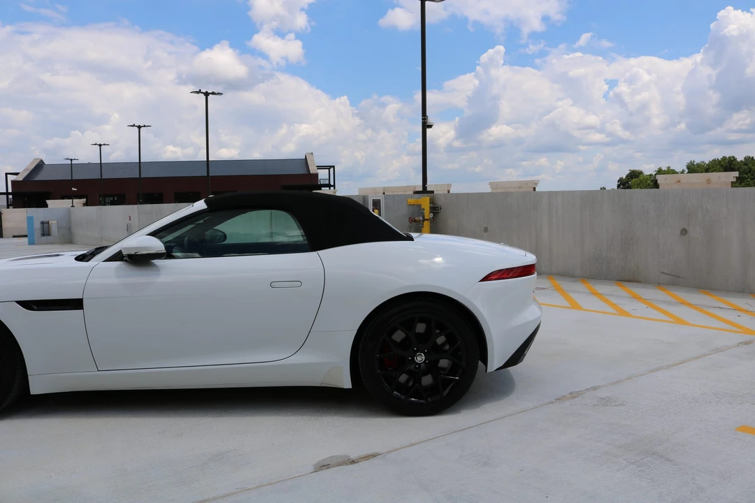2014 Jaguar F-Type 1st Gen - Image 27 of 31