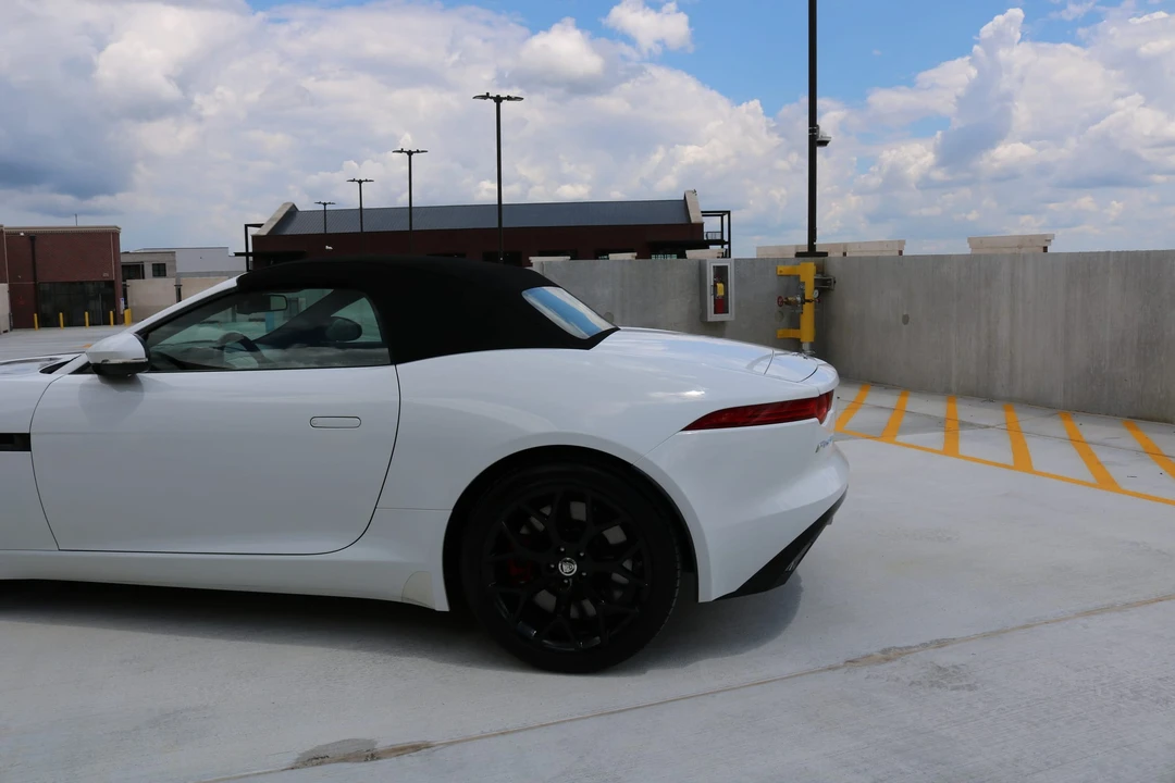 2014 Jaguar F-Type 1st Gen - Image 28 of 31