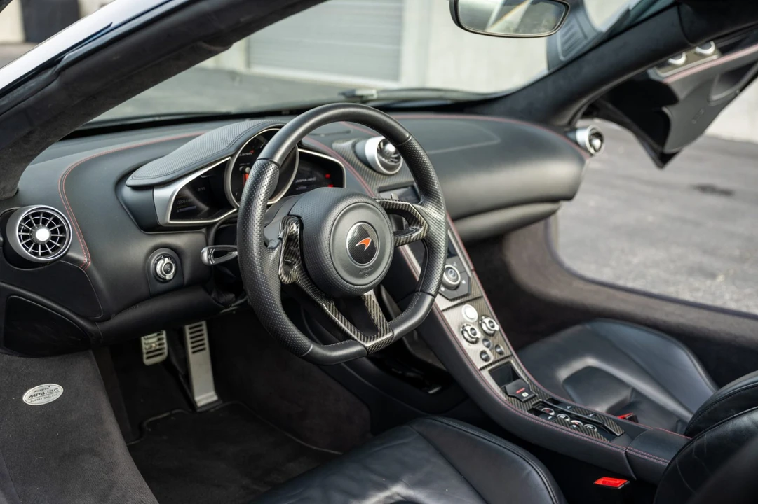 2014 McLaren MP4-12C Spider - Image 5 of 8