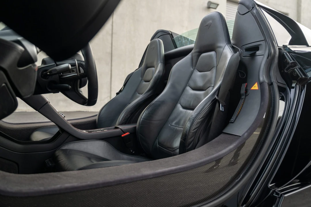 2014 McLaren MP4-12C Spider - Image 4 of 8